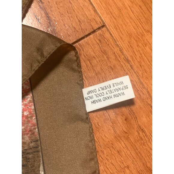 Vintage Abstract Floral Scarf Wall Art Polyester Made In Italy 35 x 35 Inches - Picture 2 of 9